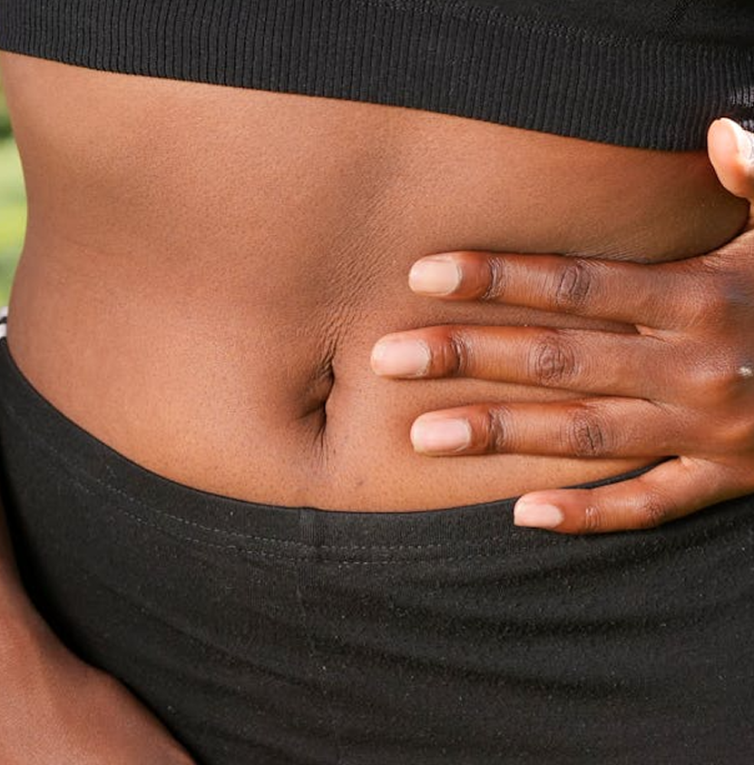 What are the common symptoms of endometriosis?